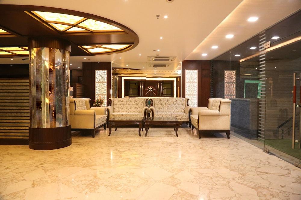 Hotel Varanasi Inn Exterior foto