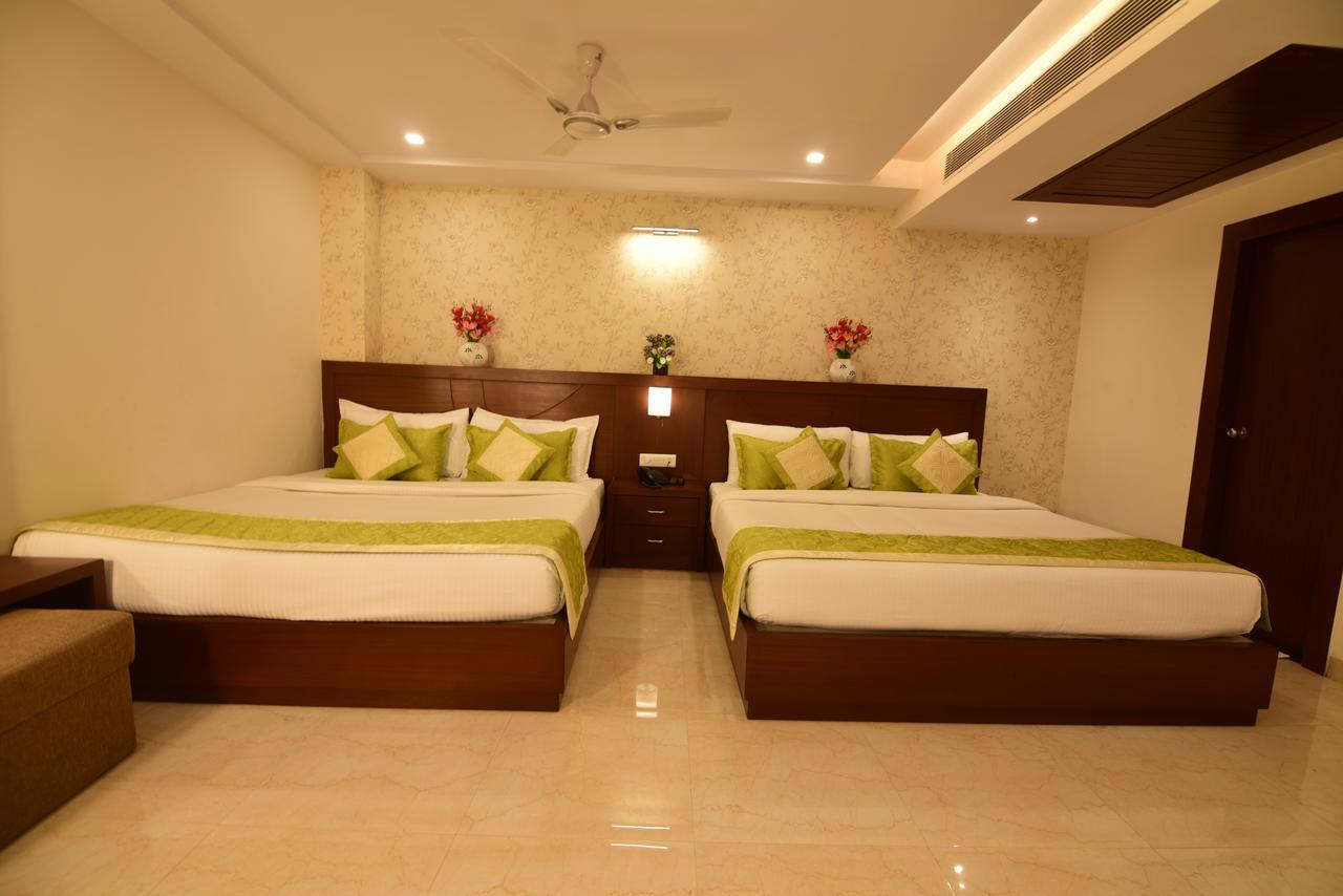 Hotel Varanasi Inn Exterior foto